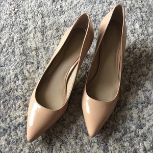 Ann Taylor Leather Beige Cream Heels